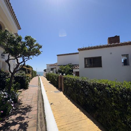 Adosado Junto Al Mar Villa Estepona Exterior photo