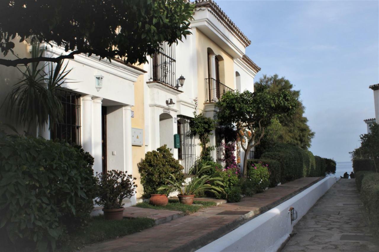 Adosado Junto Al Mar Villa Estepona Exterior photo