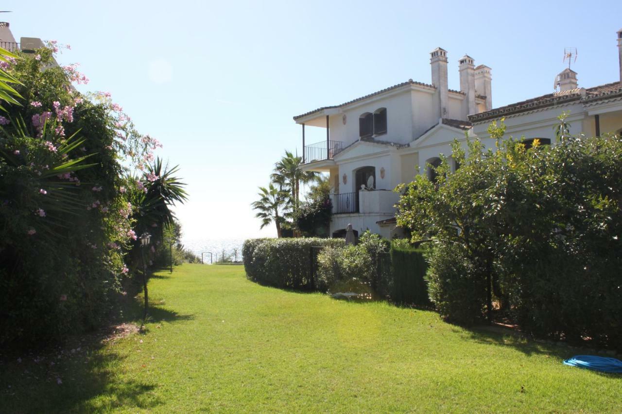 Adosado Junto Al Mar Villa Estepona Exterior photo