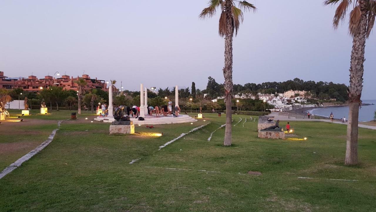 Adosado Junto Al Mar Villa Estepona Exterior photo