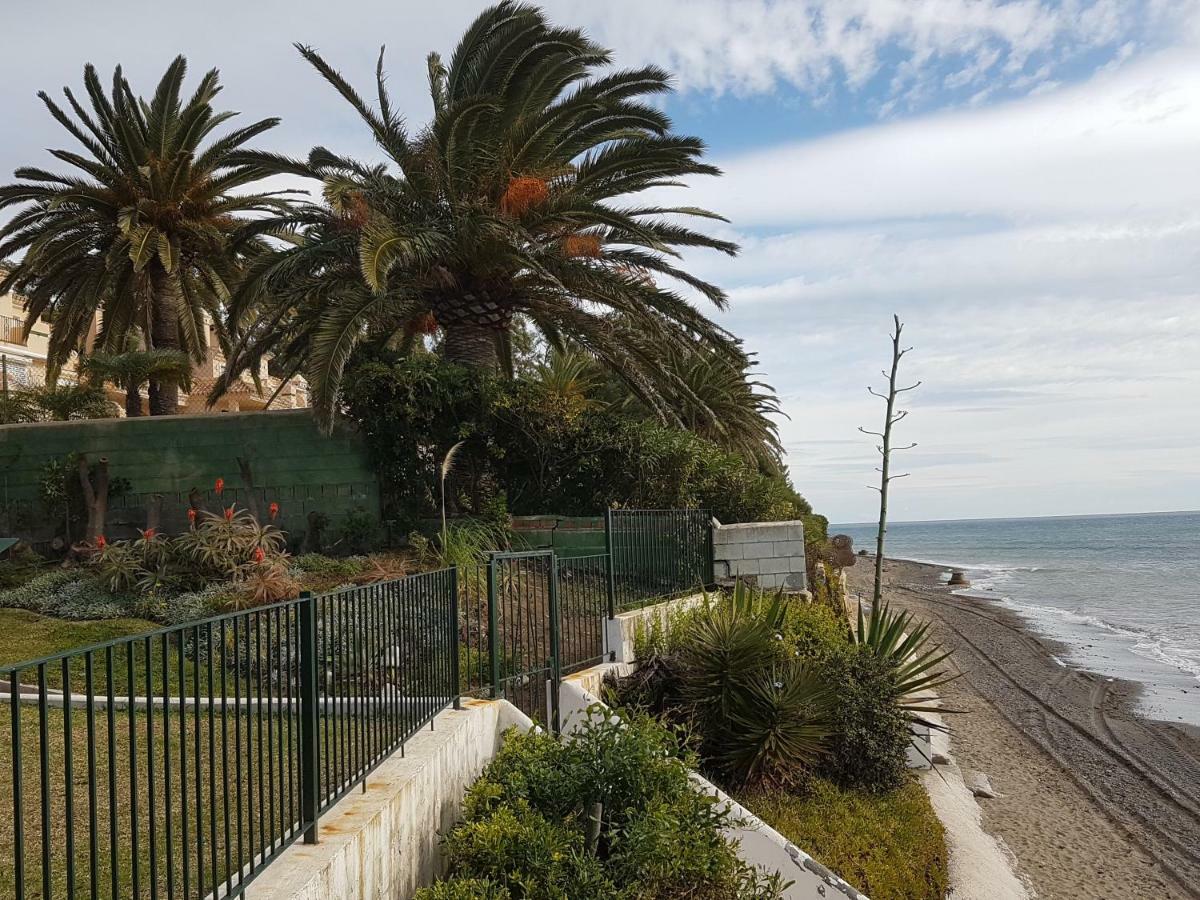 Adosado Junto Al Mar Villa Estepona Exterior photo